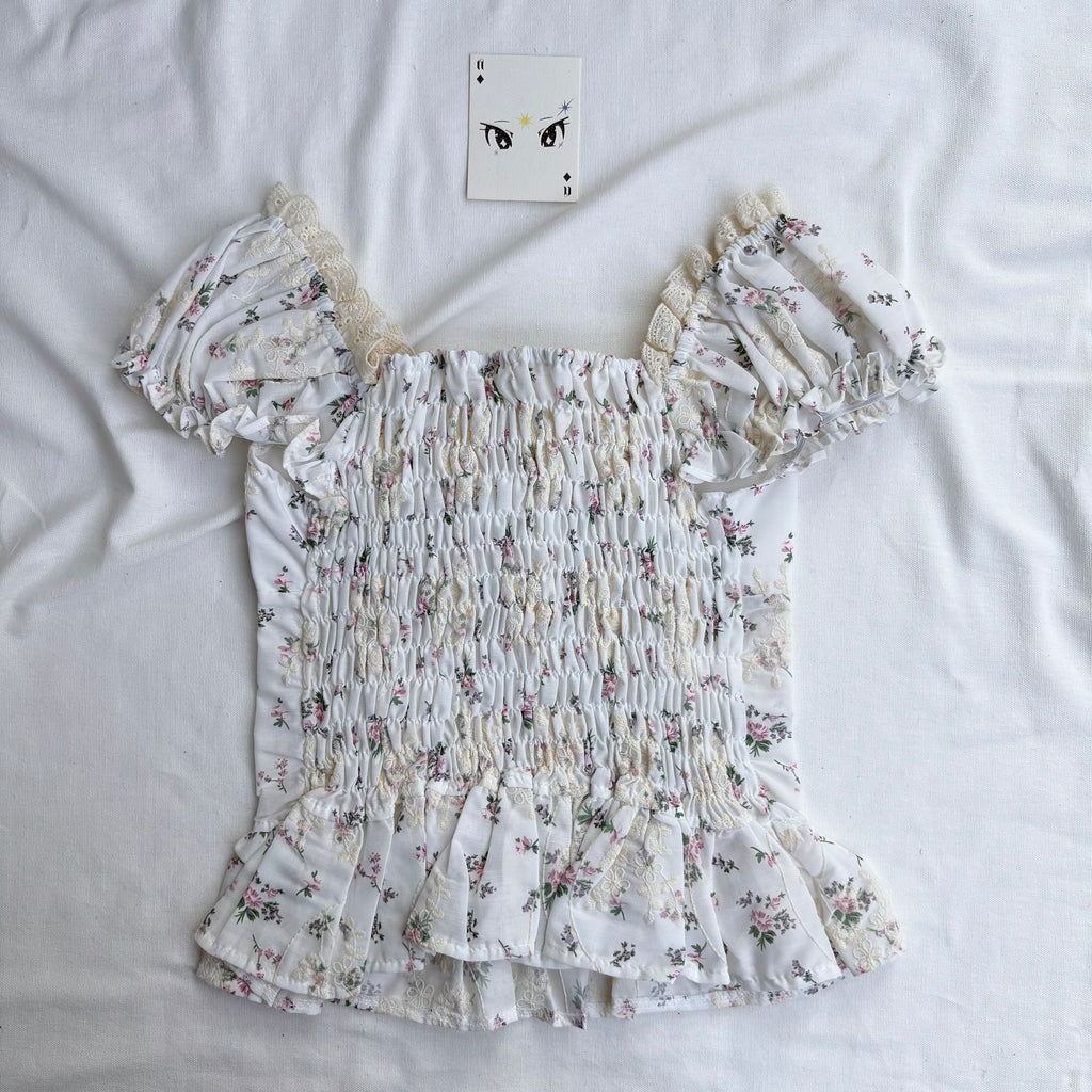 FLORAL EMBROIDERED TOP (Bust : 28-34, Upper Waist : 23-28)