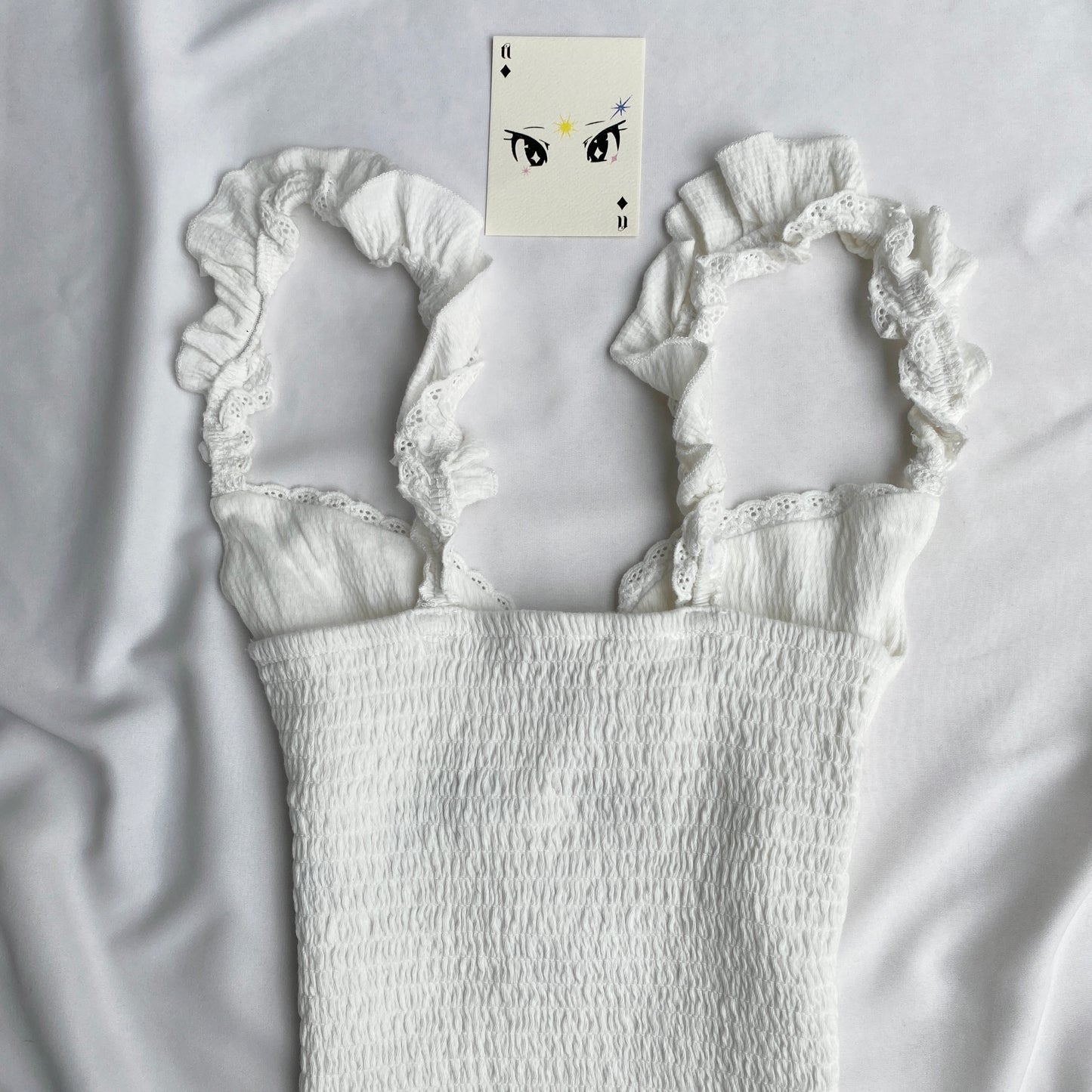 WHITE TANK TOP FROM URBAN OUTFITTERS (Bust : 28-32, Upper Waist : 22-26)