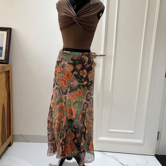 STELLA SKIRT (Waist : 28-34)
