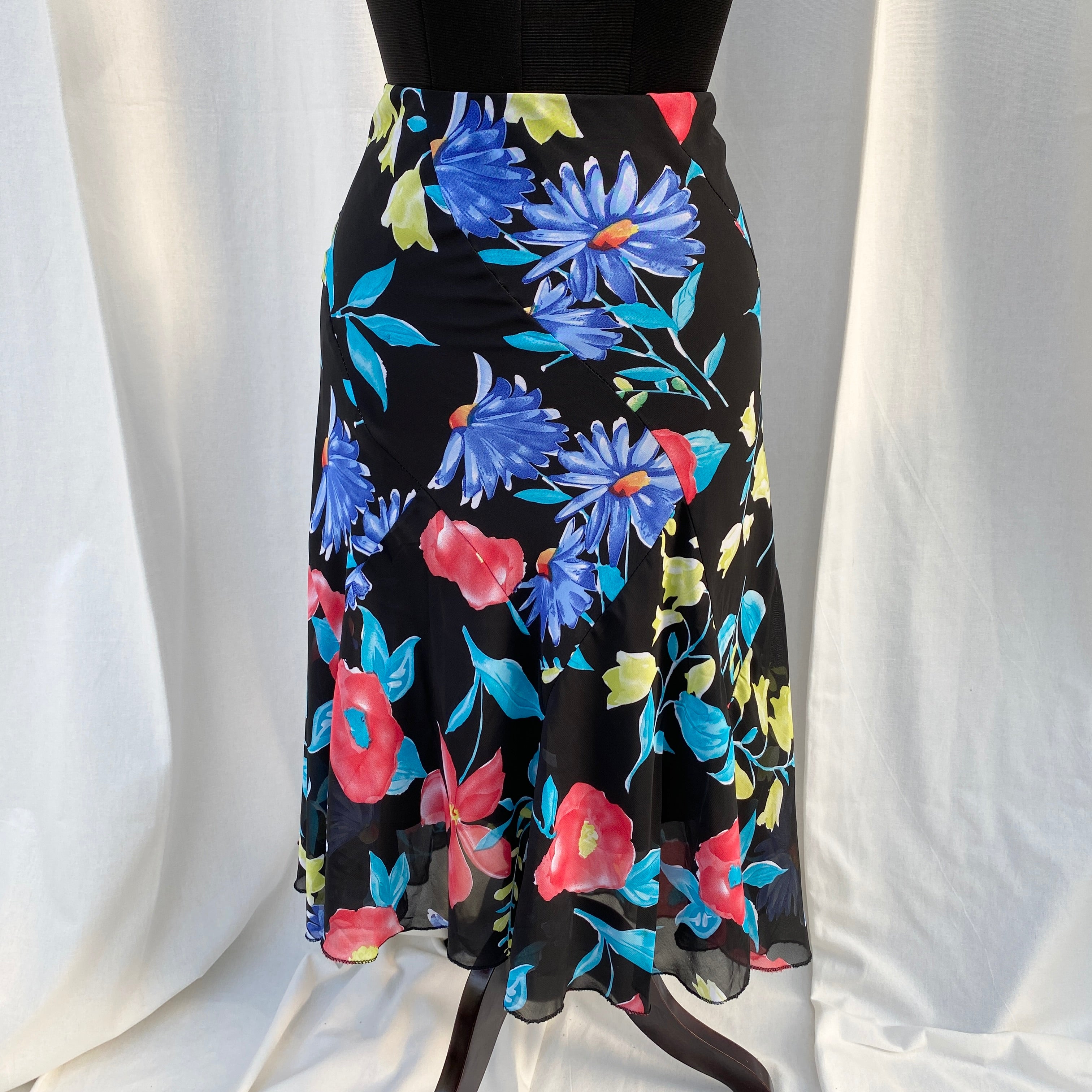 FLORAL SKIRT (Waist : 30-36)