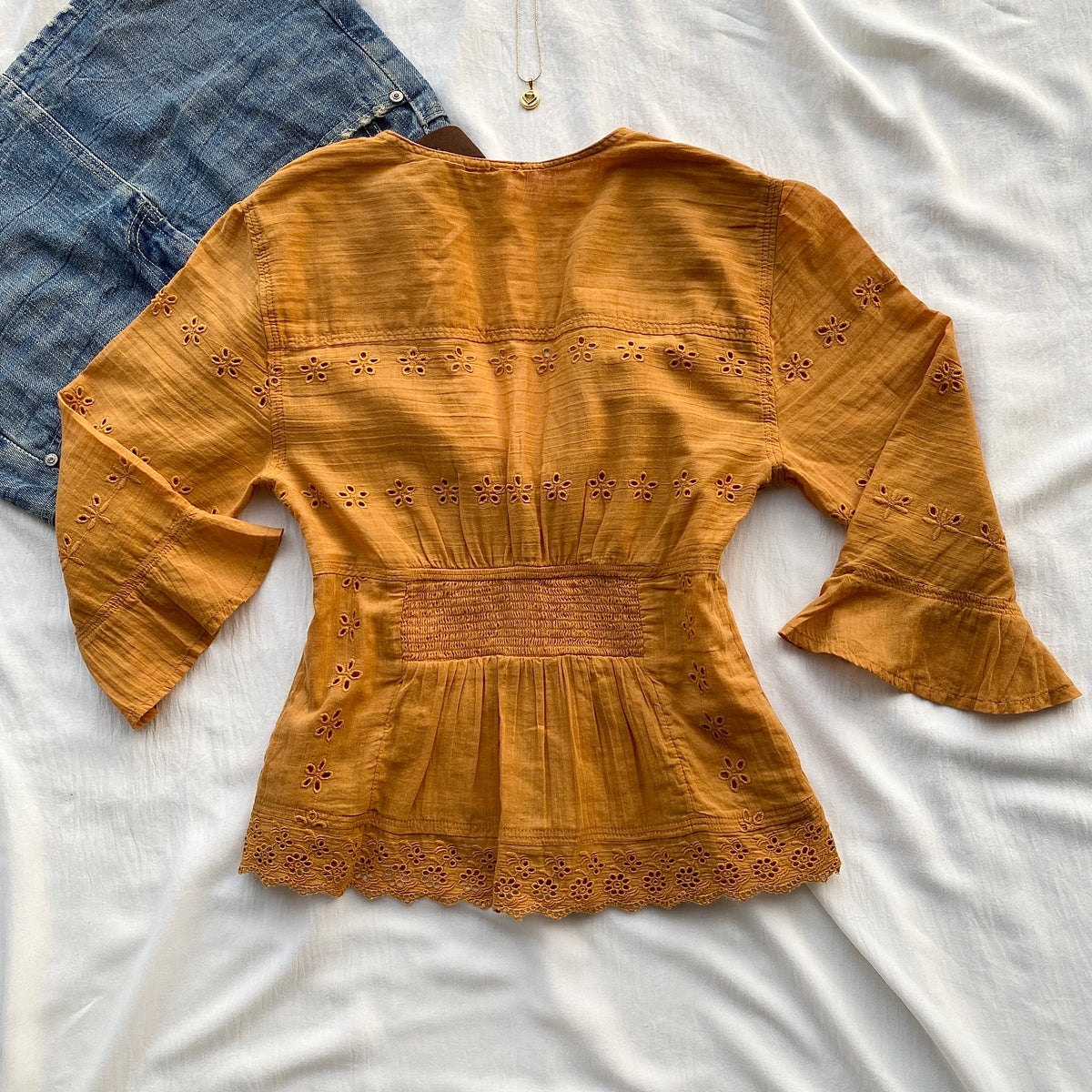 EYELET TOP FROM FREE PEOPLE (Bust : 32-34, Upper Waist : 26-30)