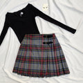 GREY AND RED PLAID SKIRT (Waist : 24-26)
