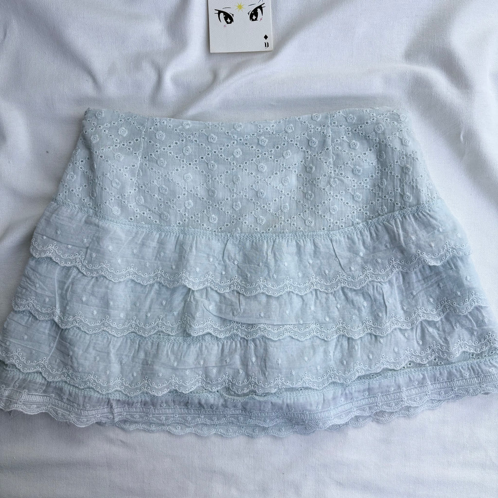 BLUE EYELET SKIRT (Waist : 24-28)
