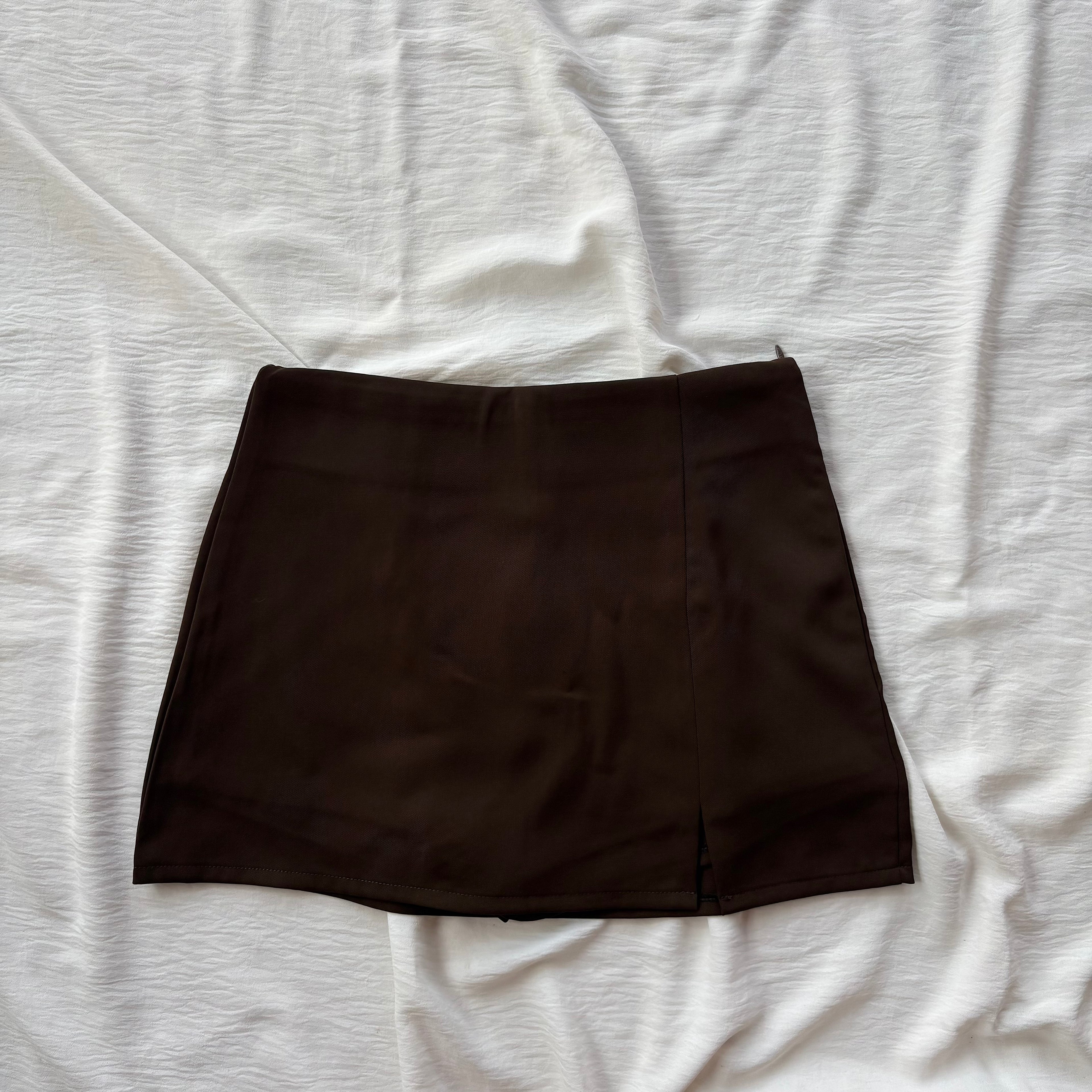 MOCHA SKIRT WITH SHORTS (Two sizes available)