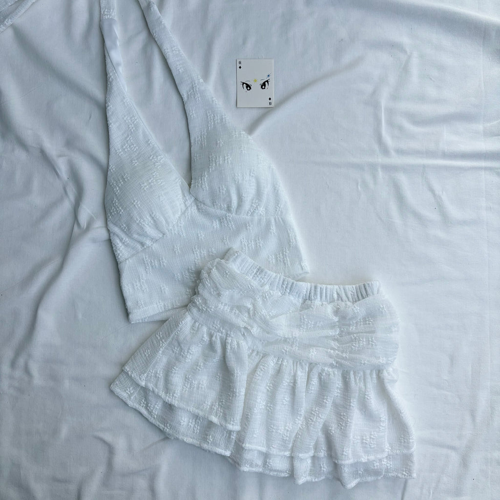 WHITE SET (Bust : 28-32, Upper Waist : 22-28)