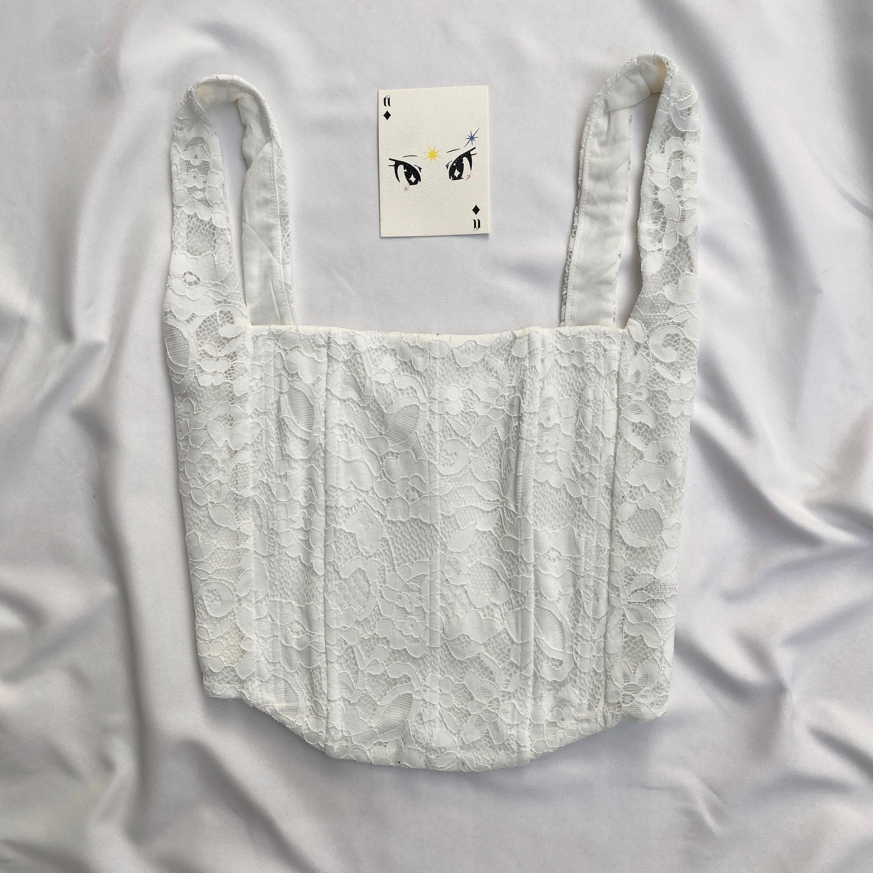 WHITE LACE CORSET (Bust : 30-34, Upper Waist : 26-30)