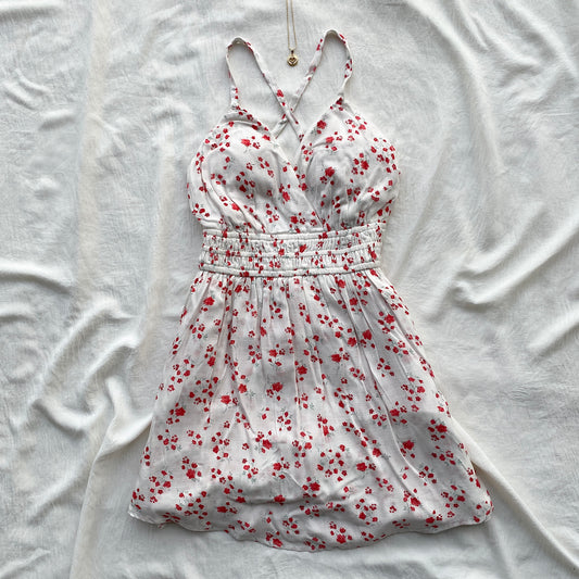 FLORAL DRESS FROM HOLLISTER (Bust : 30-34, Upper Waist : 23-28)