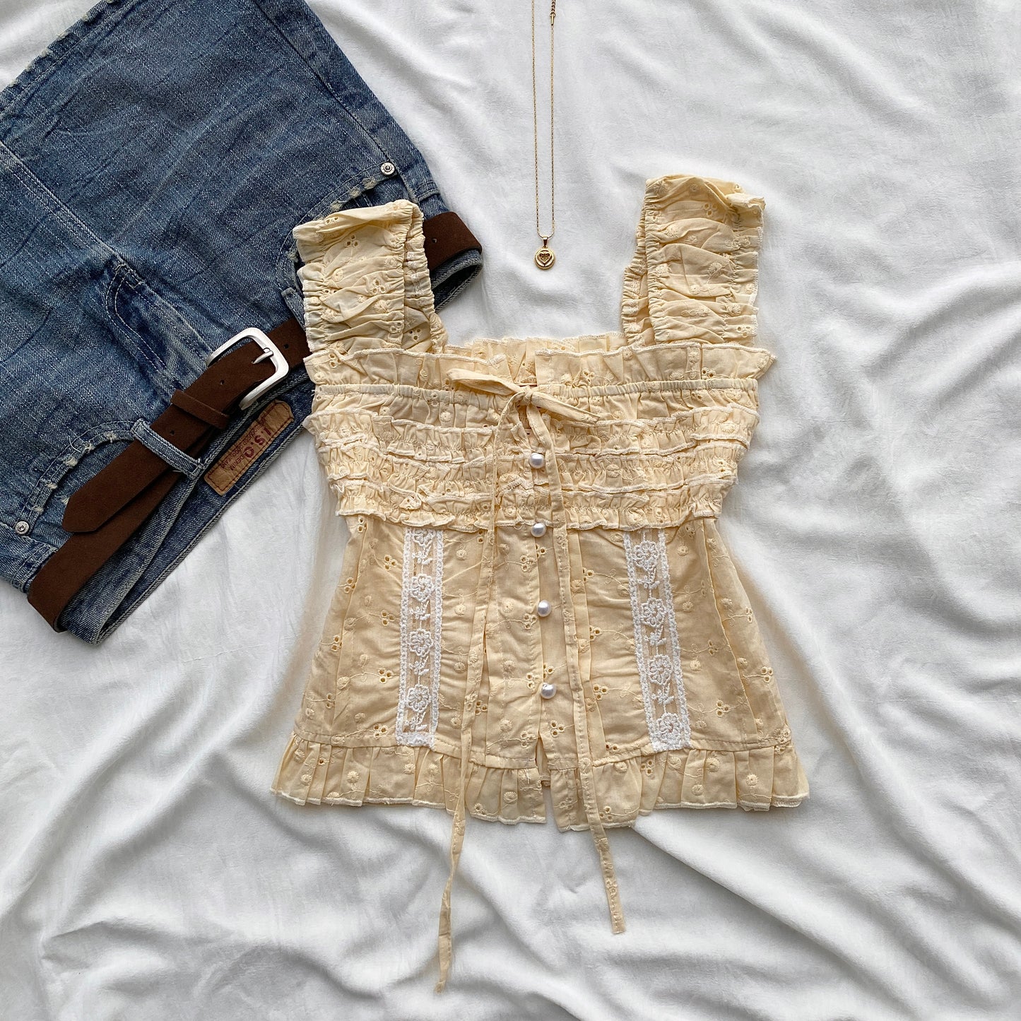 MIMI TOP IN YELLOW (Bust : 28-34, Upper Waist : 23-30)