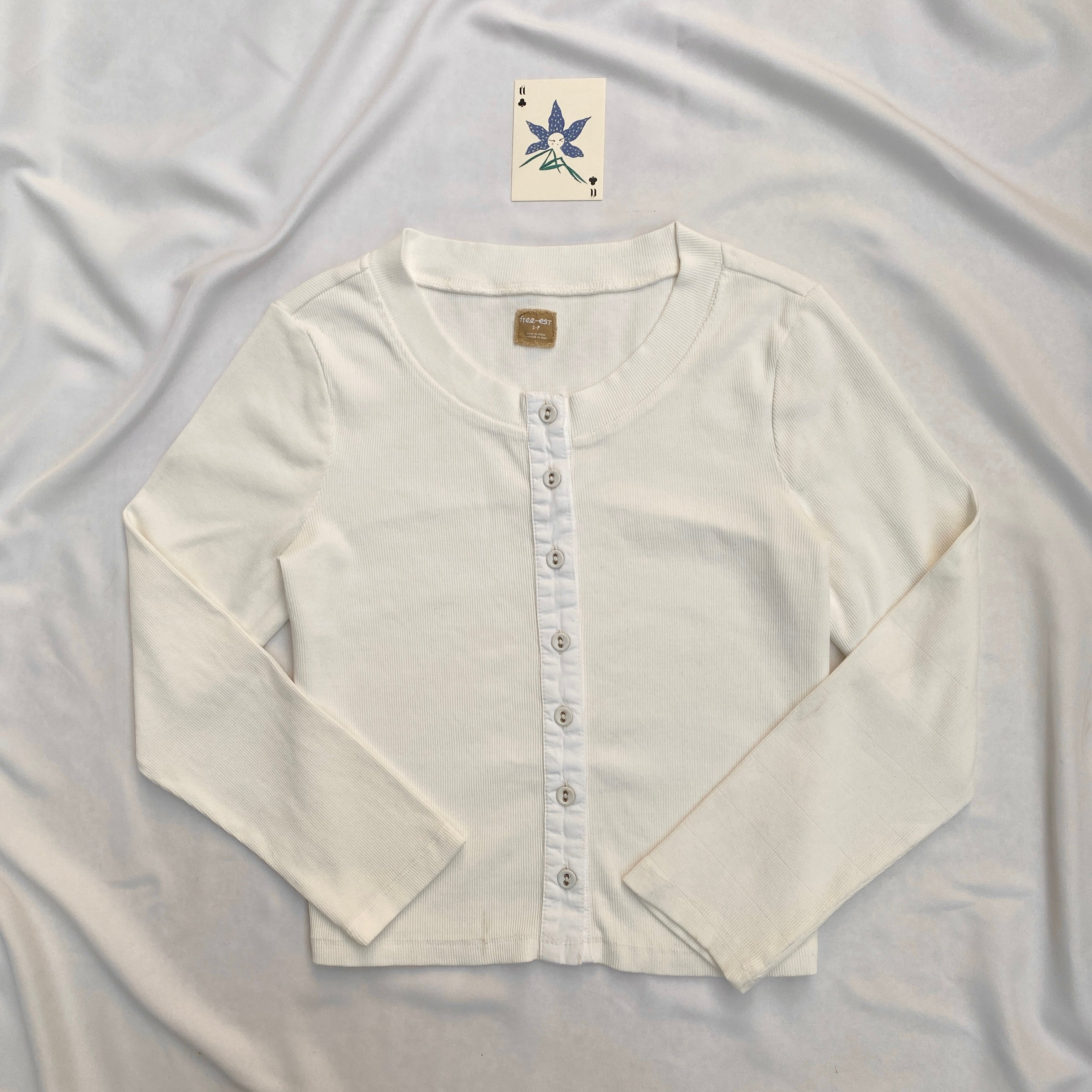 WHITE TOP FROM FREE PEOPLE (Bust : 34-38, Upper Waist : 28-36)