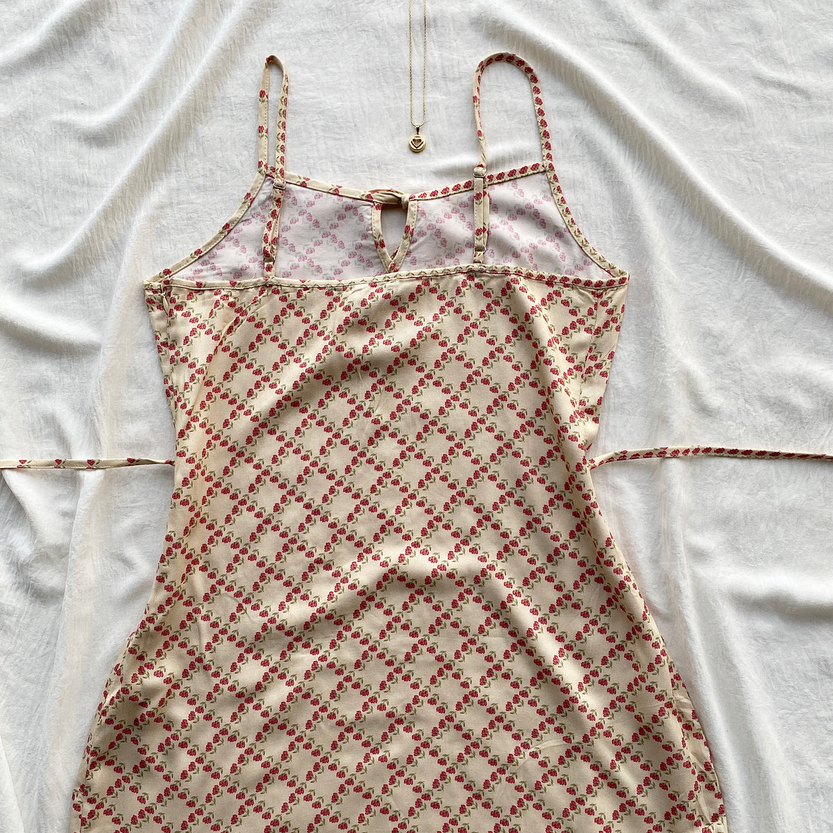 FLORAL DRESS IN PINK FROM COTTON ON (Sizes available)