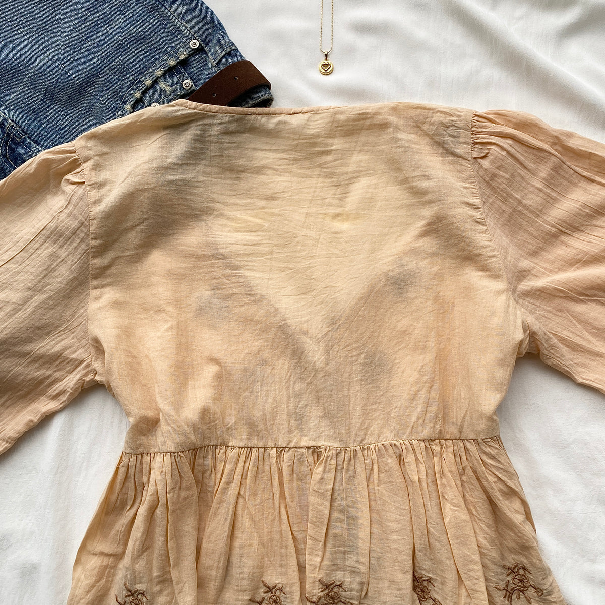 BEIGE EMBROIDERED TOP (Bust : 32-34)