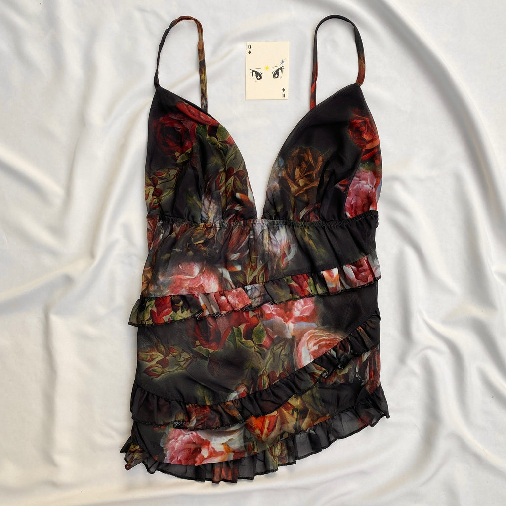 FLORAL TOP FROM PRETTY LITTLE THING (Bust : 34-38, Upper Waist : 28-34)