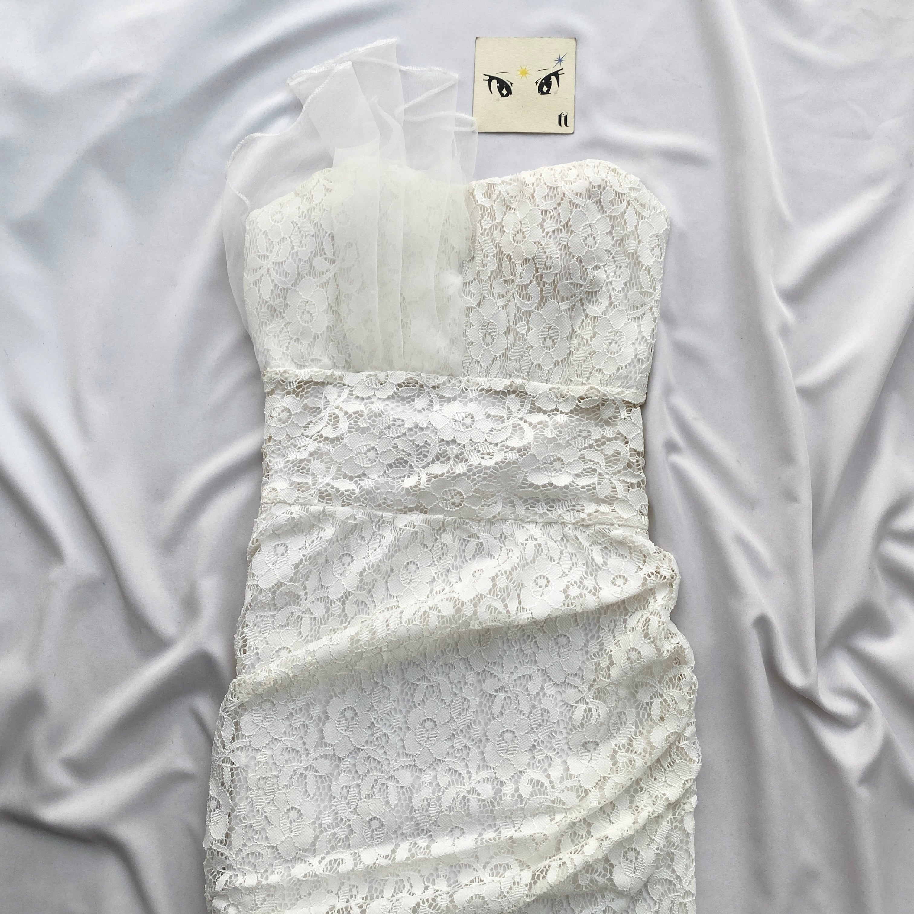 WHITE DRESS (Bust : 28-32, Upper Waist : 22-25)