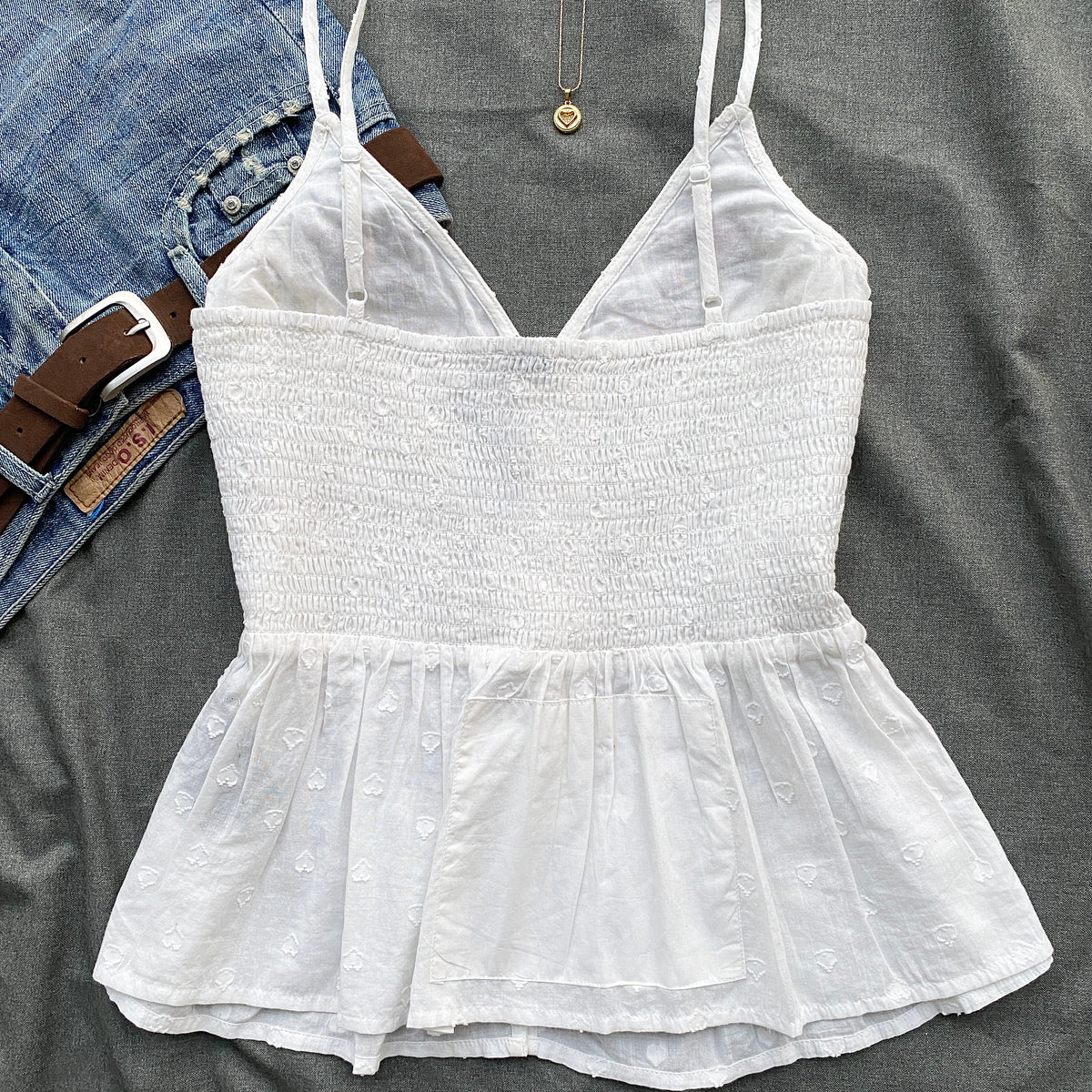 WHITE EMBROIDERED TOP (Bust : 34-36, Upper Waist : 28-32)