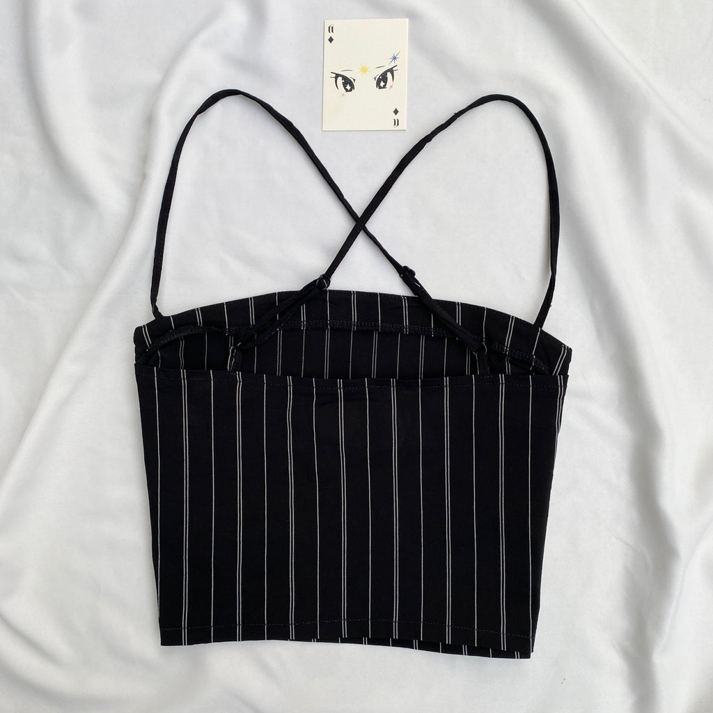 BLACK PINSTRIPE TOP  FROM HM (Bust : 30-34, Upper Waist : 28-32)
