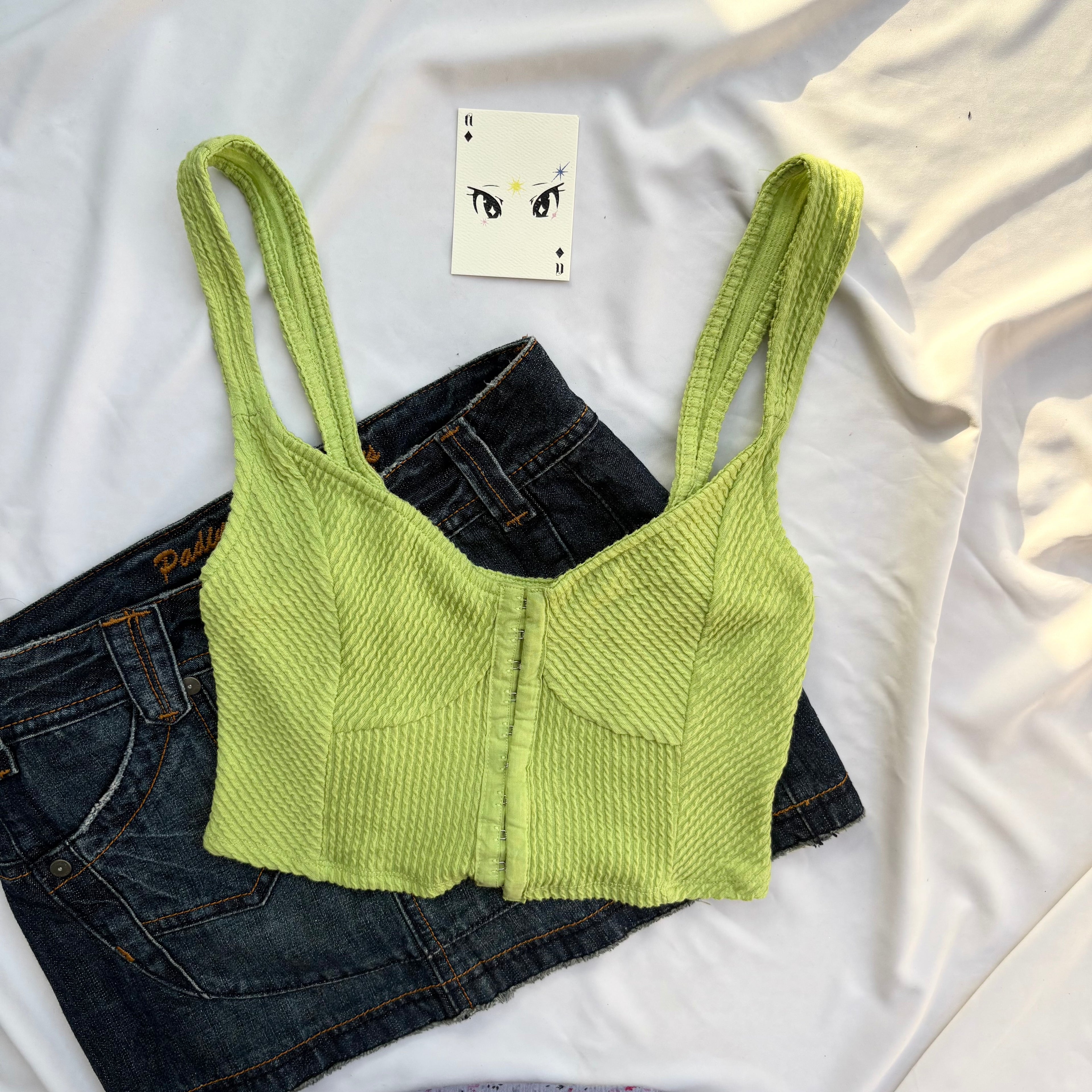 GREEN RIBBED TOP FROM URBAN OUTFITTERS (Bust : 30-34, Upper Waist : 24-28)