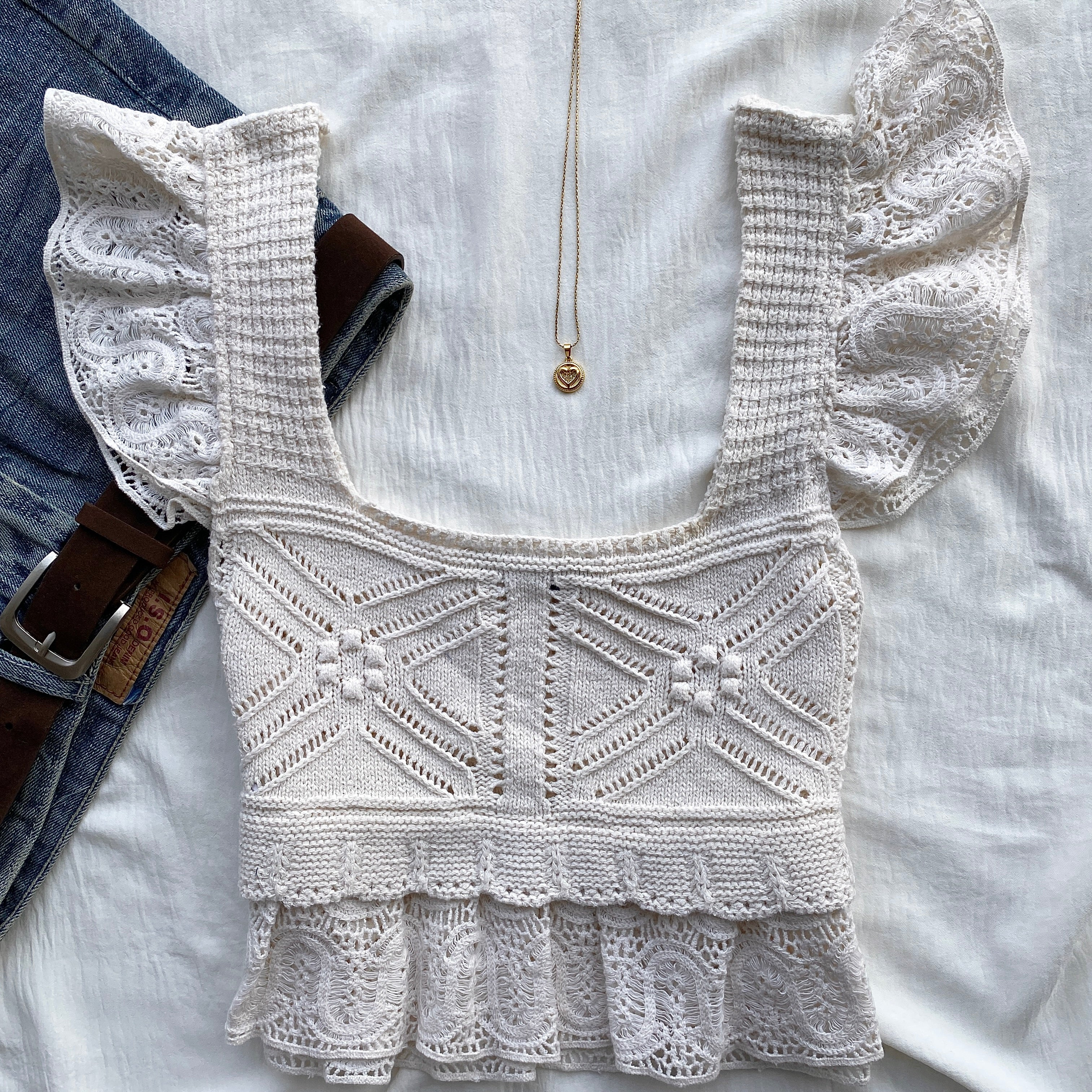WHITE CROCHET TOP FROM ZARA (Bust : 30-34, Upper Waist : 26-30)