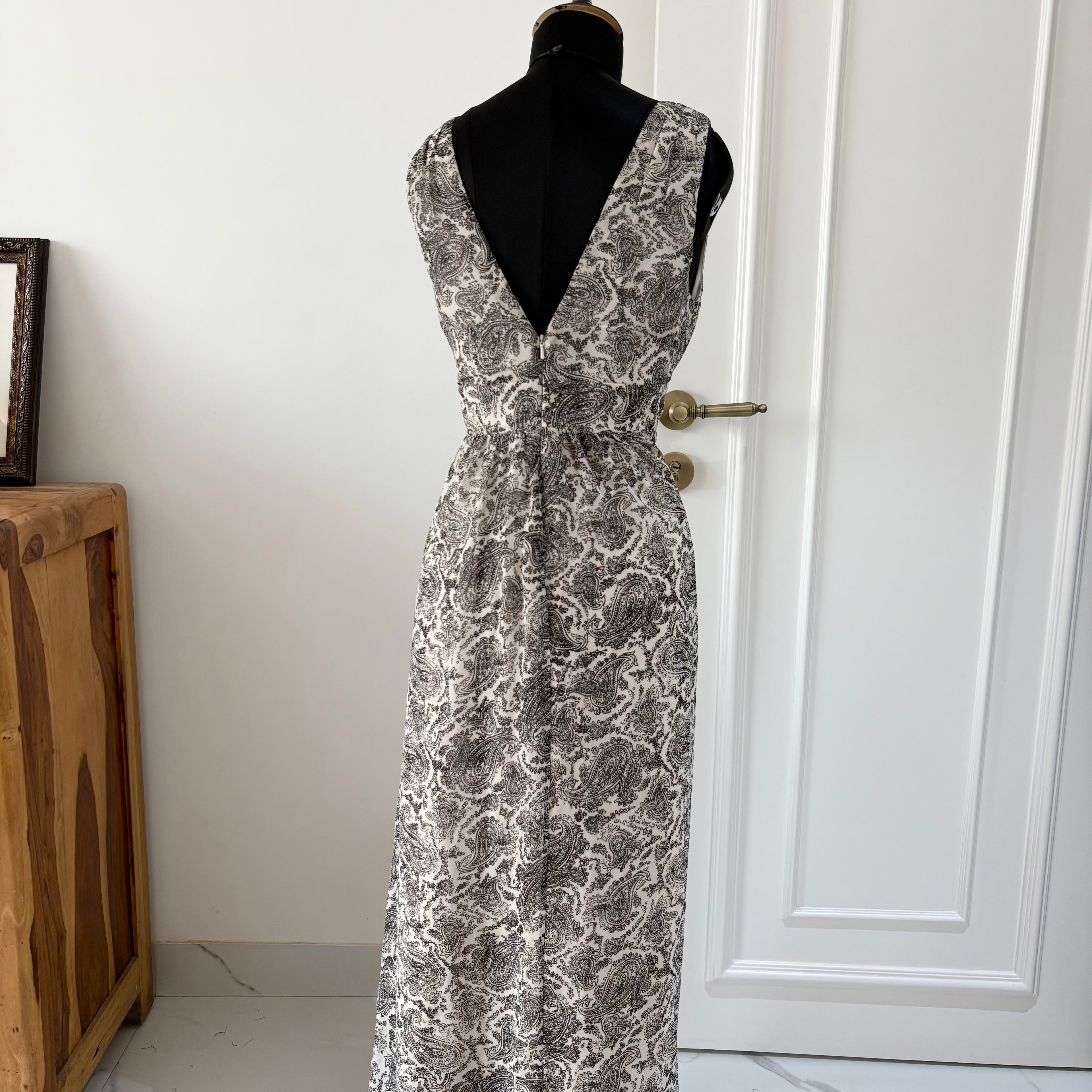 PAISLEY MAXI DRESS (Bust : 34-36, Upper Waist : 28-34)