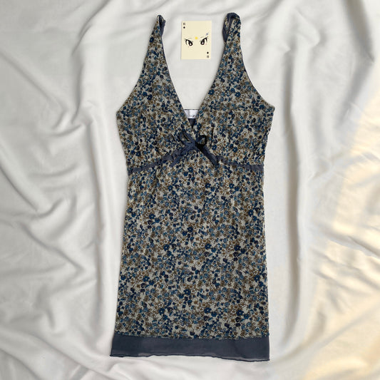 BLUE FLORAL TOP (Bust : 28-32, Upper Waist : 24-28)