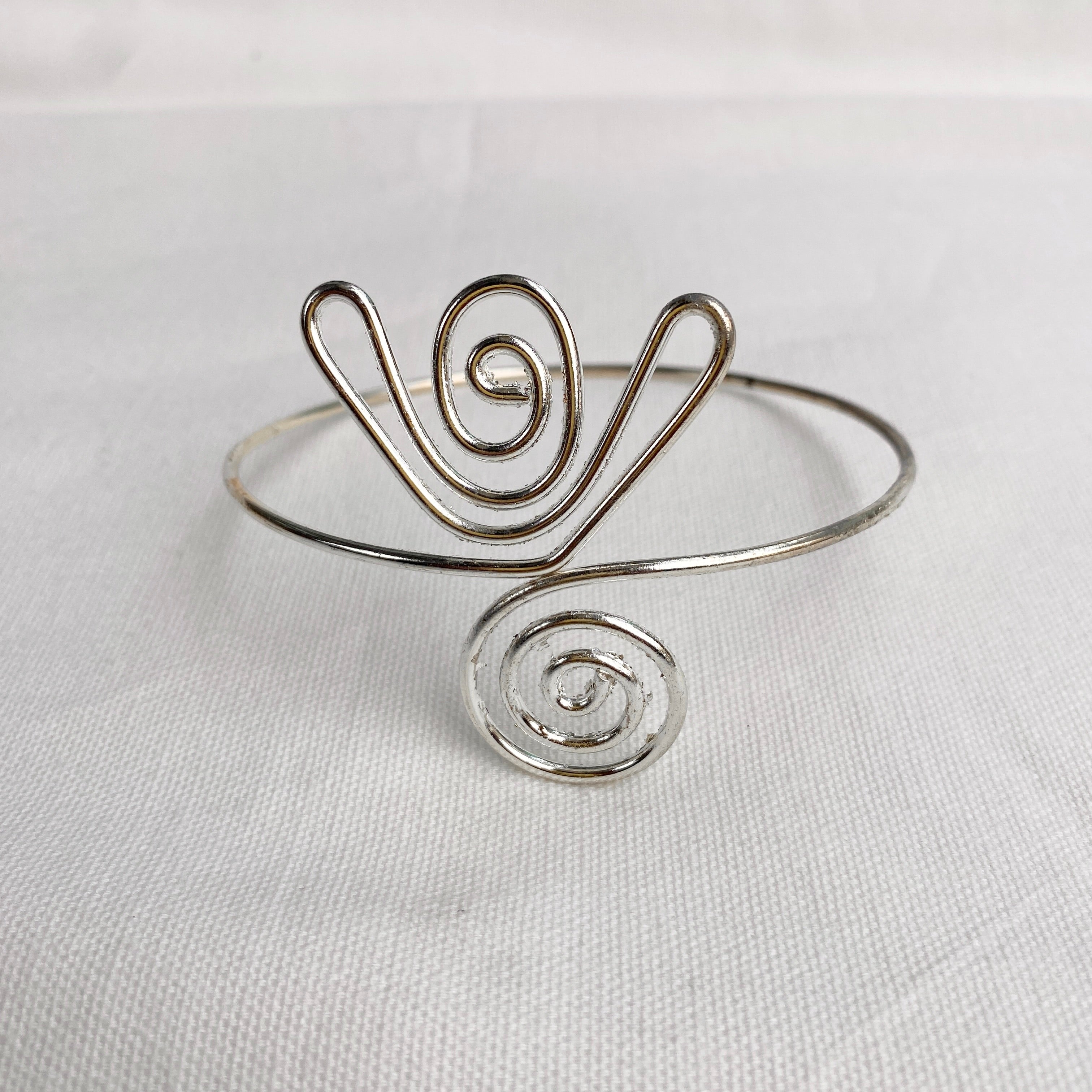 SPIRAL ARMLET