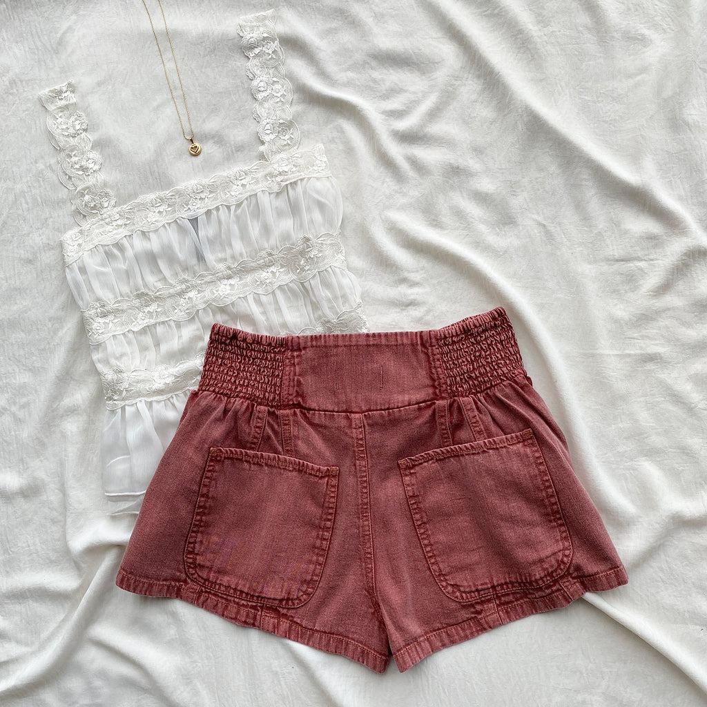 DENIM SHORTS FROM FREE PEOPLE (XS)