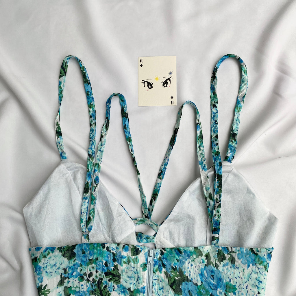 BLUE TOP FROM NASTYGAL (Bust : 34-36, Upper Waist : 32-34)