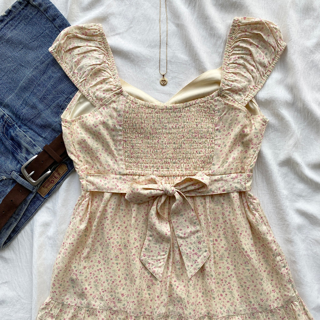FLORAL TOP FROM HOLLISTER (Bust : 34-36, Upper Waist : 26-34)
