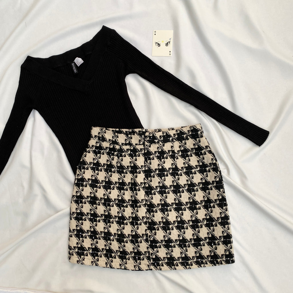 HOUNDSTOOTH SKIRT (Waist : 24-26)