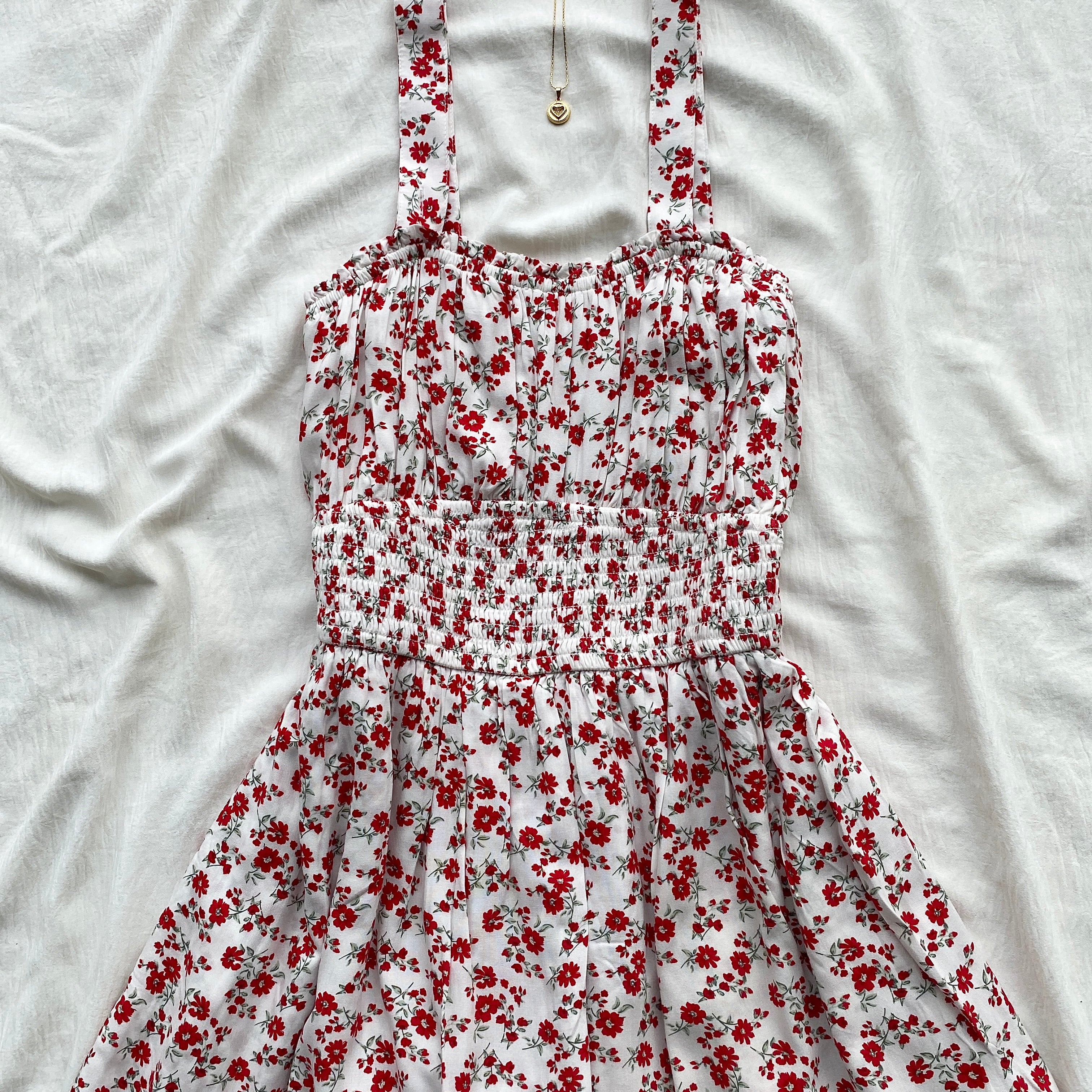RED FLORAL DRESS FROM HOLLISTER (Bust : 34-38, Upper Waist : 28-34)