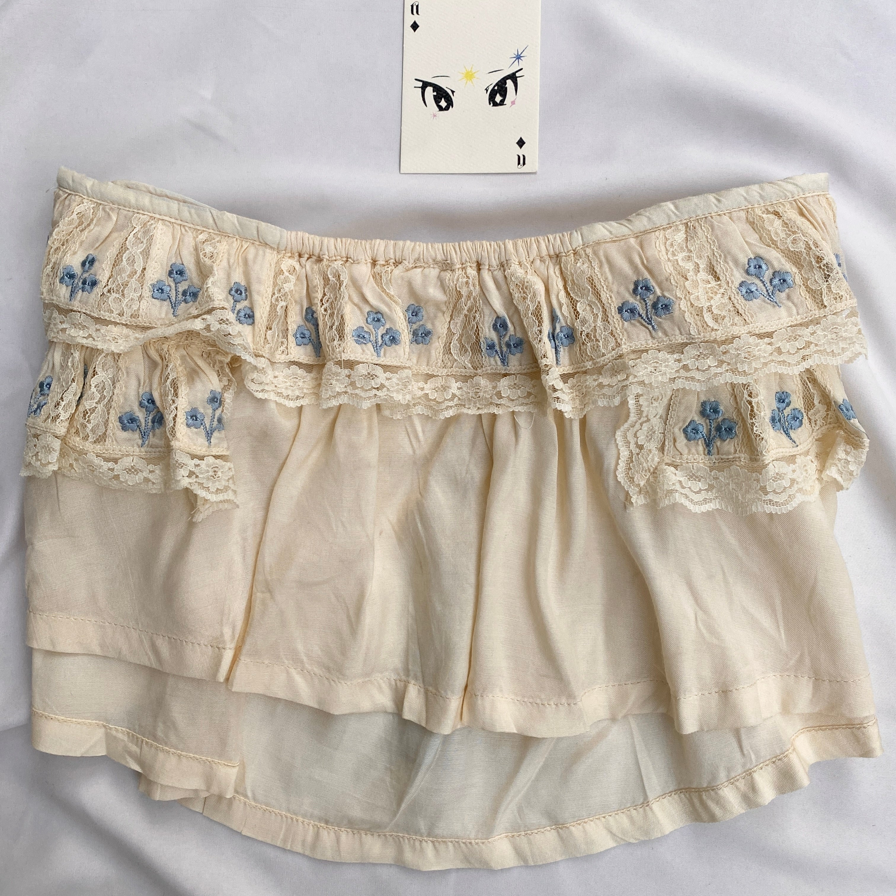 WHITE FRILLY TOP FROM FREE PEOPLE (Bust : 34-36, Upper Waist : 28-30)