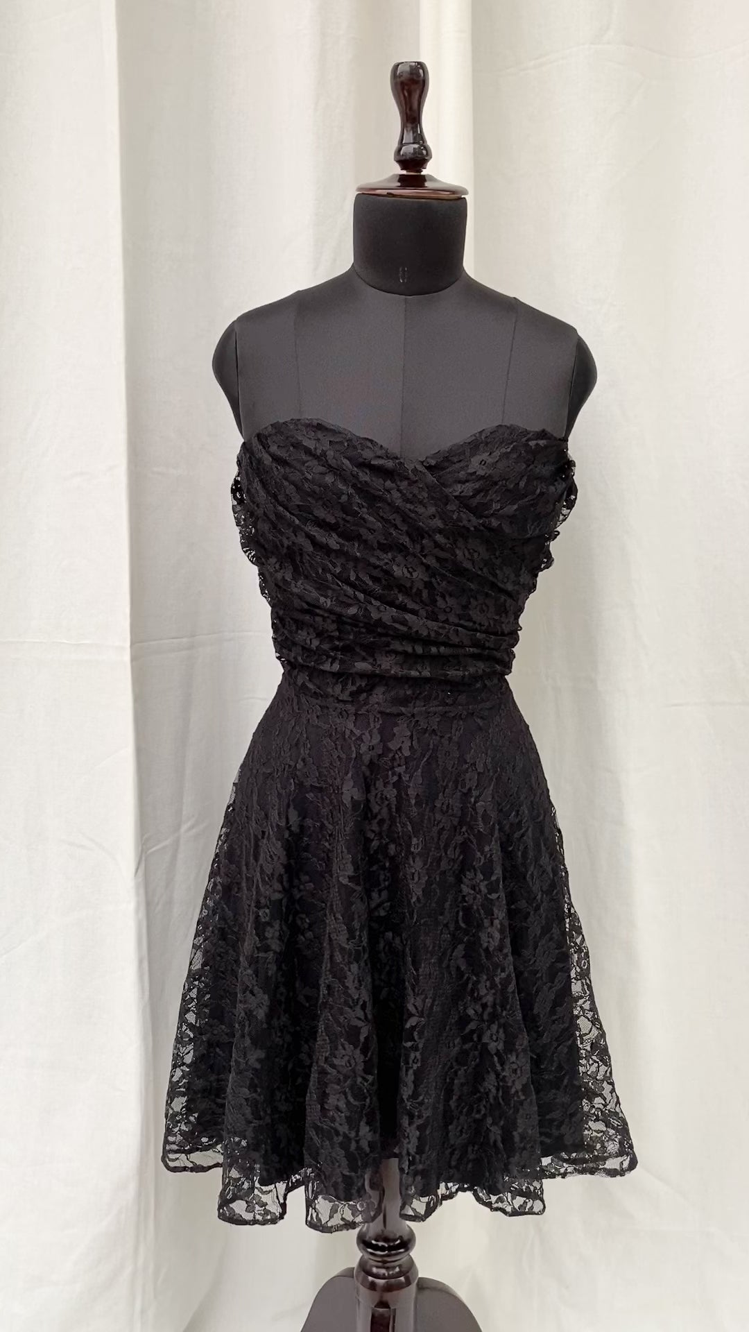 BLACK LACE DRESS (Bust : 30-34, Upper Waist : 28-32)